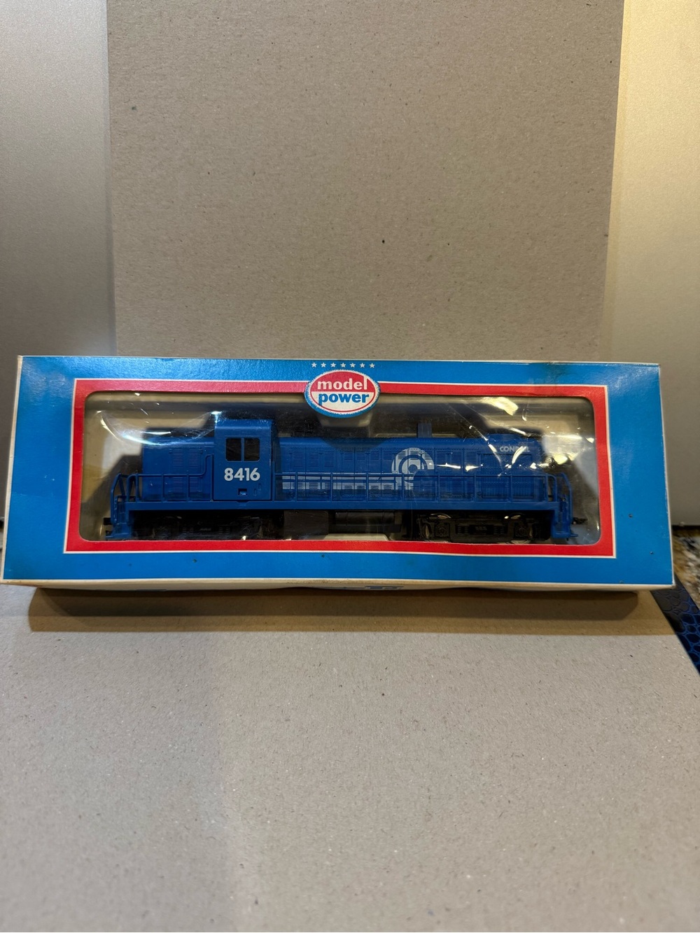 HO Scale Model Power, Alco RS-2 Diesel Locomotive, Conrail # 8416 - 6845 New